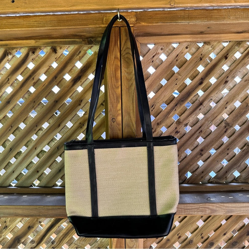 ROSETTI purse tote hand bag, black and cream.